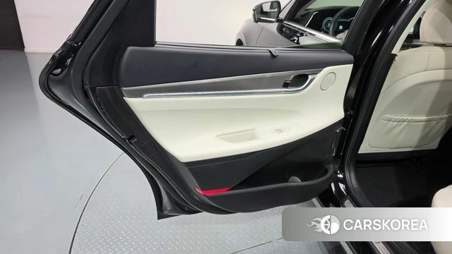 Hyundai The New Grandeur IG id 4936089 из Кореи 17