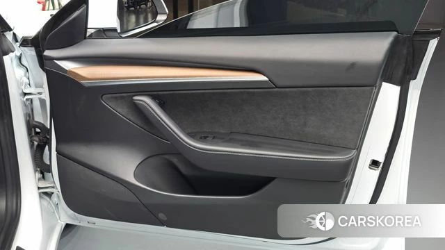 Tesla Model 3 id 4986707 из Кореи 17