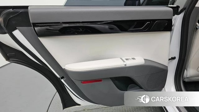 Hyundai Grandeur Hybrid (GN7) id 4980870 из Кореи 17