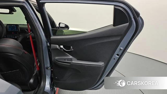 Hyundai Veloster (JS) id 4967593 из Кореи 17