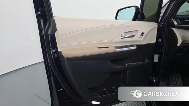 Toyota Sienna 4th Generation id 4992117 из Кореи 17