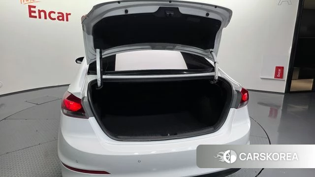 Hyundai Avante AD id 4993664 из Кореи 17