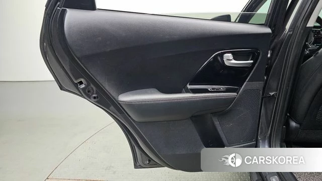 Kia The New Niro id 5028769 из Кореи 17