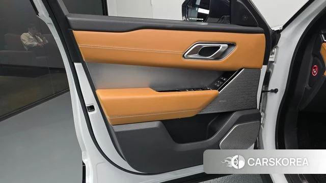 Land Rover Range Rover Velar id 4943031 из Кореи 17