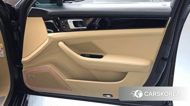 Porsche Panamera (971) id 5035188 из Кореи 17