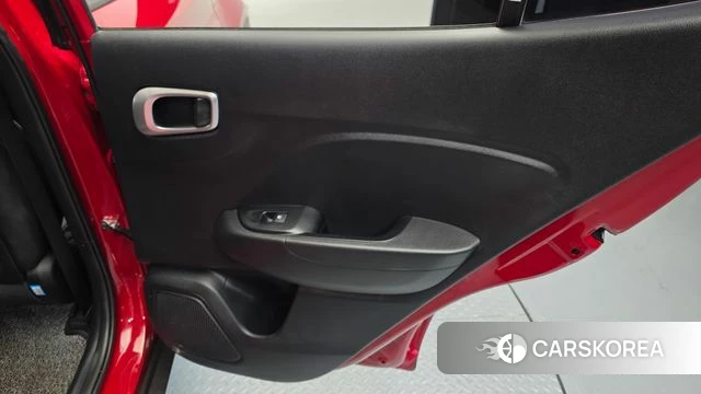 Hyundai Venue id 5017578 из Кореи 17