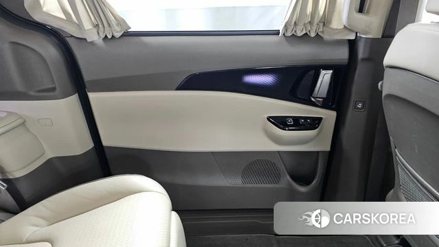 Kia Carnival 4th generation id 4666811 из Кореи 17