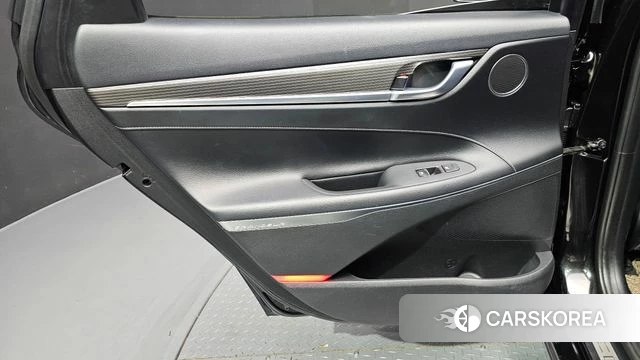 Hyundai Grandeur IG Hybrid id 4978108 из Кореи 17