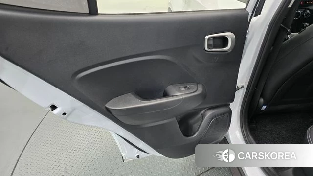 Hyundai Venue id 5021095 из Кореи 17
