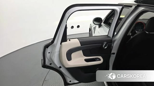 Mini Cooper S Countryman id 4977959 из Кореи 17