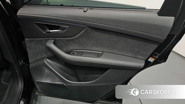 Audi SQ7 (4M) id 4767376 из Кореи 17