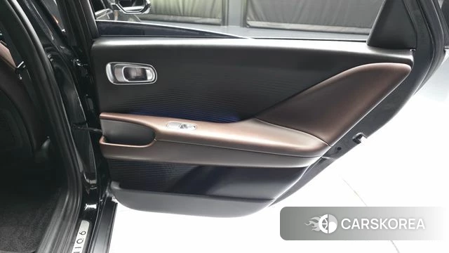 Hyundai Ionic 6 id 5039839 из Кореи 17