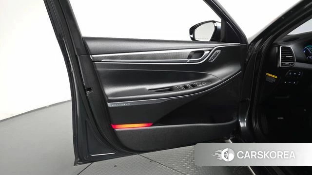 Hyundai Grandeur IG Hybrid id 5013963 из Кореи 17