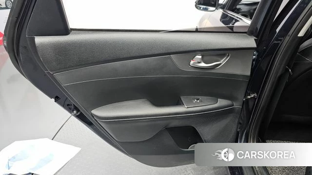 Kia Come New K3 id 4967566 из Кореи 17