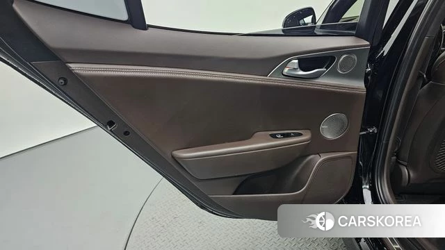 Kia Stinger id 5054705 из Кореи 17