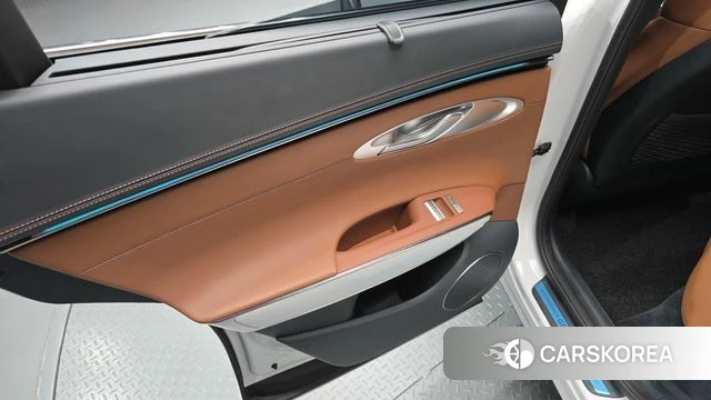 Genesis GV70 id 5021034 из Кореи 17