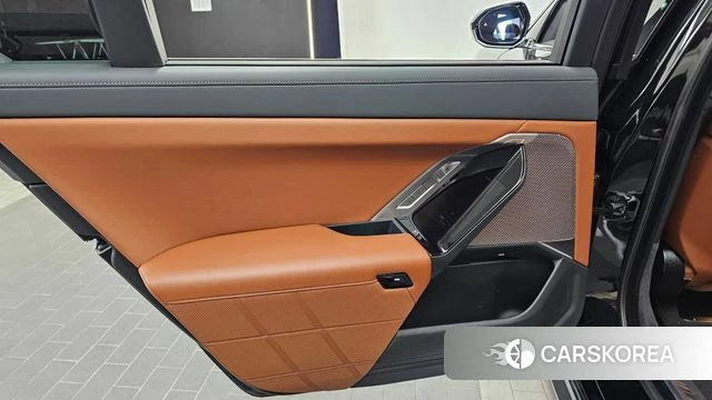 BMW i7 (G70) id 5016457 из Кореи 17