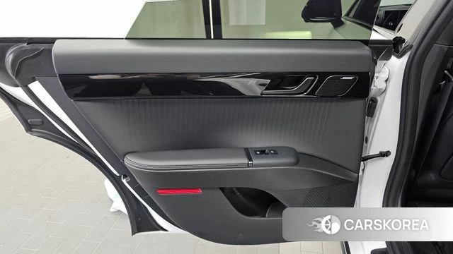 Hyundai Grandeur Hybrid (GN7) id 4783669 из Кореи 17