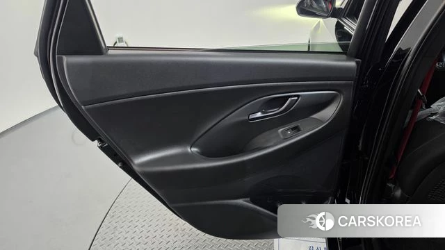 Hyundai i30 (PD) id 4993384 из Кореи 17