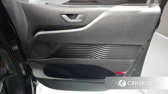 Hyundai Staria id 4981031 из Кореи 17