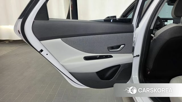 Hyundai Avante Hybrid (CN7) id 4562079 из Кореи 17