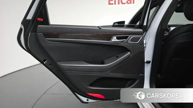 Genesis G80 id 4931037 из Кореи 17