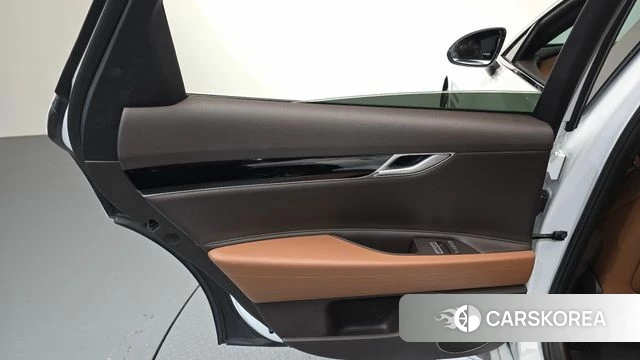 Genesis G80 (RG3) id 4872399 из Кореи 17