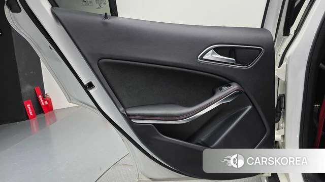 Mercedes-Benz GLA-Class X156 id 5048463 из Кореи 17