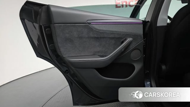 Tesla Model Y id 4710363 из Кореи 17