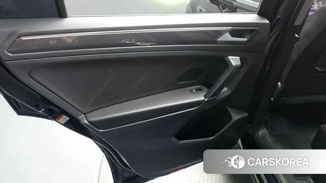 Volkswagen Tiguan Allspace id 5034914 из Кореи 17