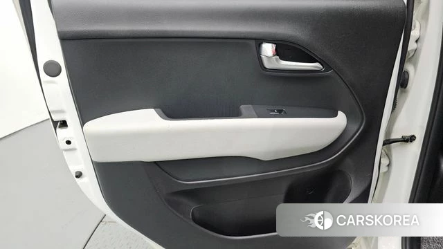 Kia The New Kia Ray id 4753379 из Кореи 17