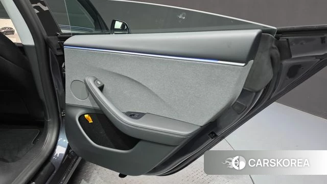Tesla Model 3 id 4739075 из Кореи 17