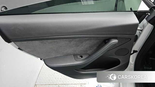 Tesla Model 3 id 4871853 из Кореи 17