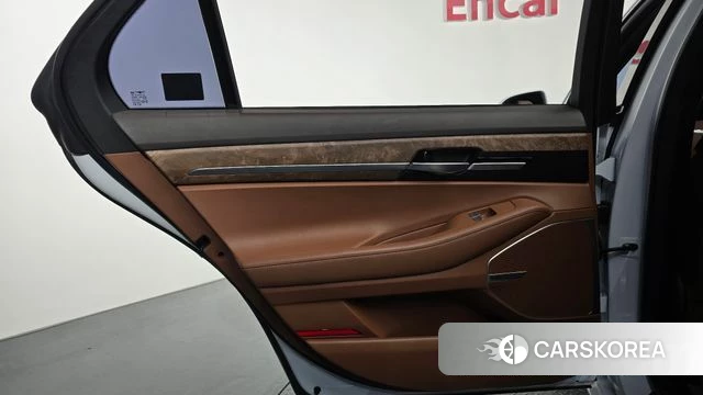 Genesis G90 id 5048369 из Кореи 17