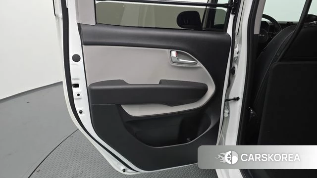 Kia The New Kia Ray id 4777874 из Кореи 17