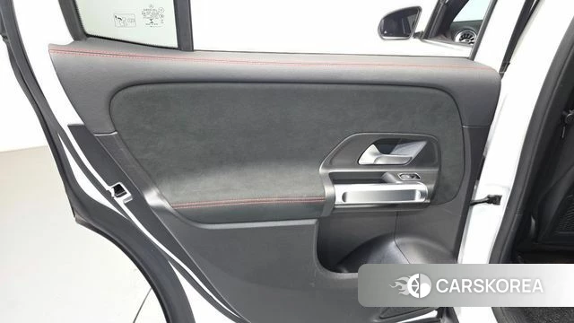 Mercedes-Benz GLB-Class X247 id 5023071 из Кореи 17