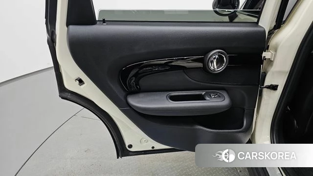 Mini Cooper Clubman id 4931029 из Кореи 17