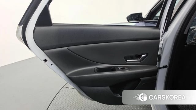 Hyundai Avante Hybrid (CN7) id 4997641 из Кореи 17