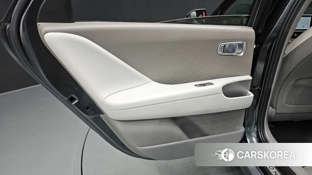 Hyundai Ionic 6 id 4792632 из Кореи 17