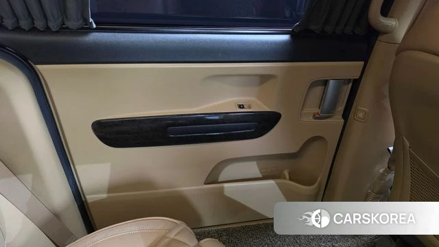 Kia The New Carnival id 5023708 из Кореи 17