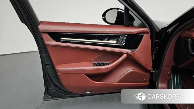Porsche Panamera (976) id 4964481 из Кореи 17