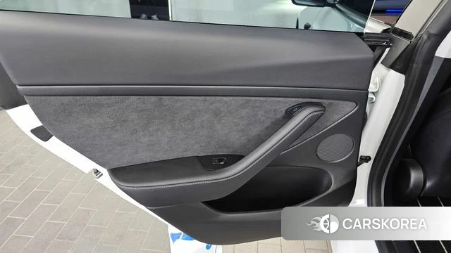 Tesla Model 3 id 4697589 из Кореи 17