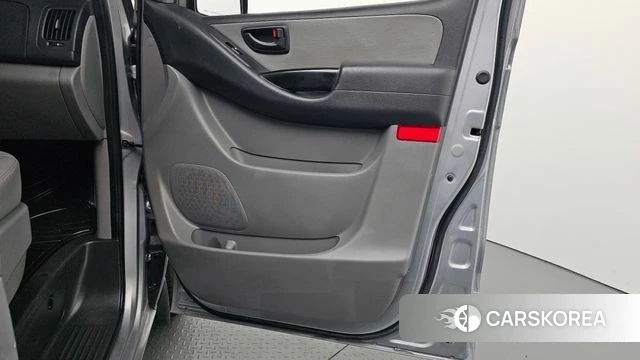 Hyundai The New Grand Starex id 4764895 из Кореи 17