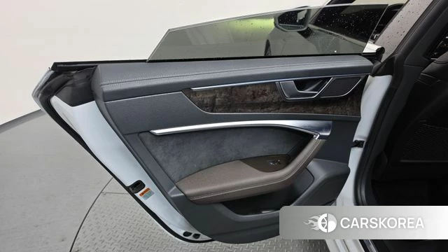 Audi A7 (4K) id 4977494 из Кореи 17
