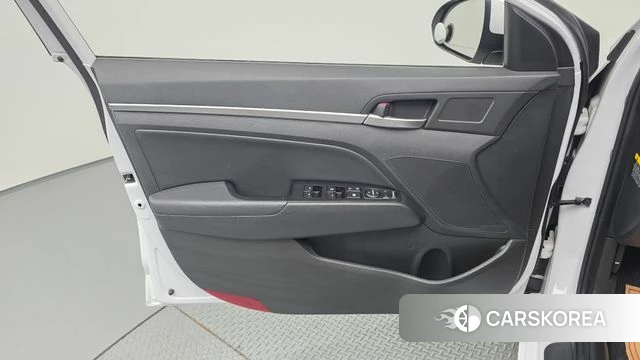 Hyundai The New Avante AD id 4952709 из Кореи 17
