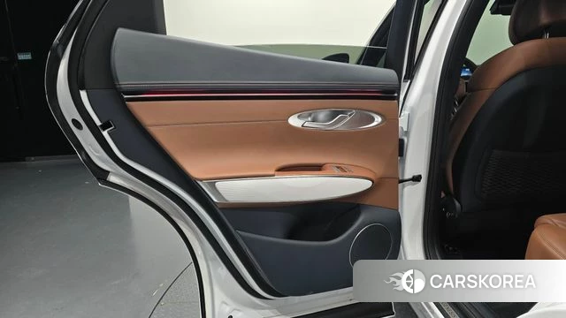 Genesis GV70 id 5025986 из Кореи 17
