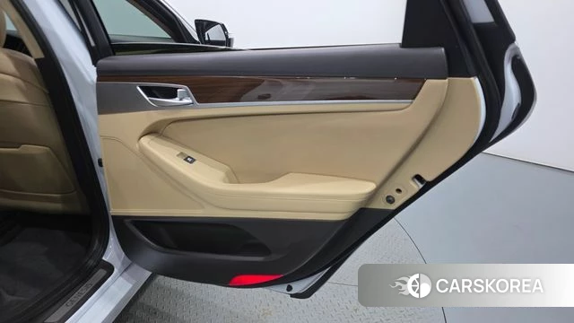 Genesis G80 id 4993540 из Кореи 17