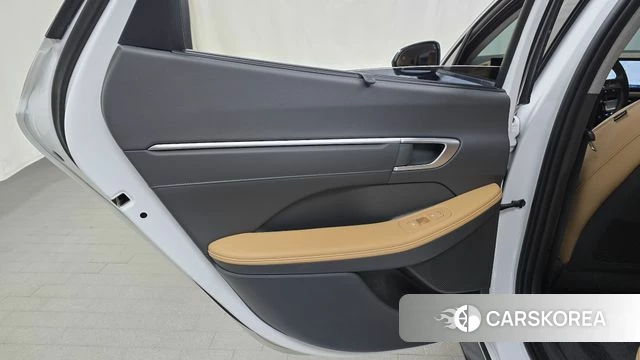 Hyundai Sonata D Edge Hybrid (DN8) id 5016130 из Кореи 17