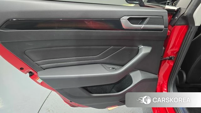 Volkswagen Arteon id 5033425 из Кореи 17