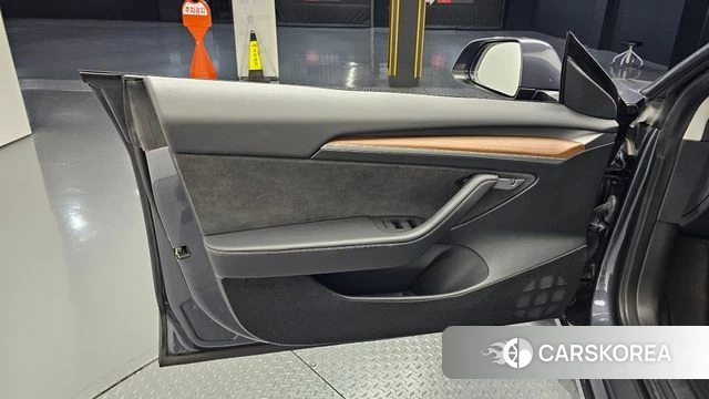 Tesla Model 3 id 4991723 из Кореи 17